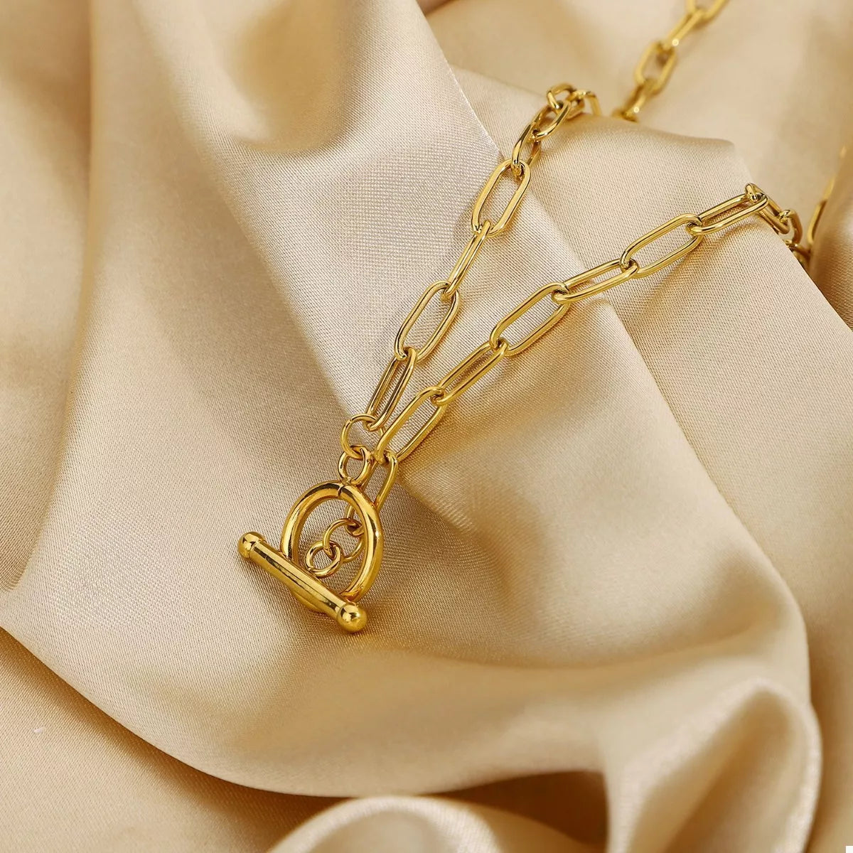 18K Gold-Plated Chain Link Toggle Clasp Necklace